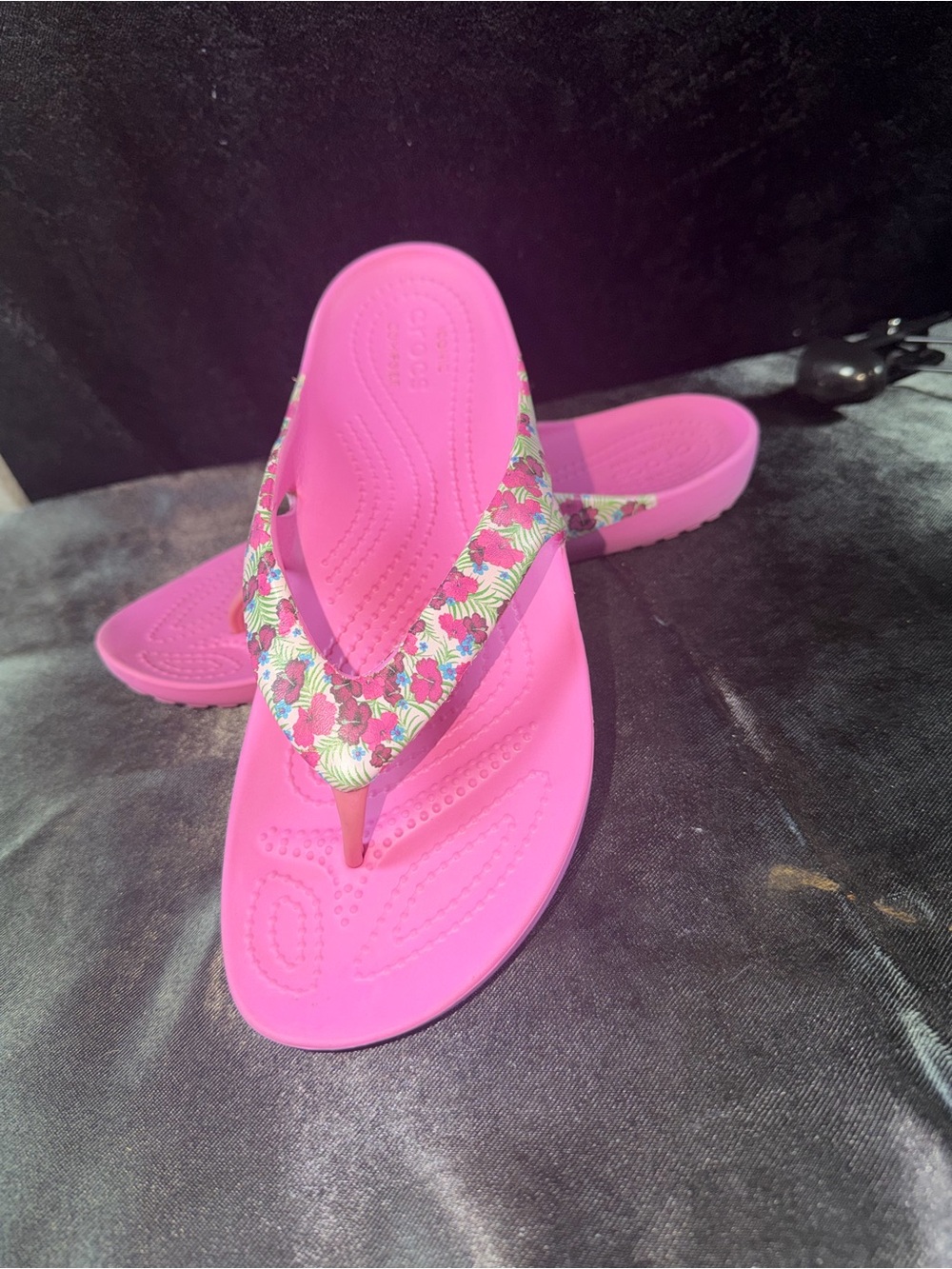 CROCS Pink Floral Strap Flip Sandals